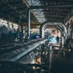 Wat doet een katalysator in industriële processen?